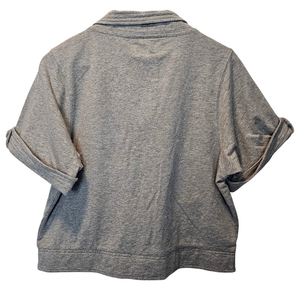 Fossil NEW Gray Button Short Sleeve Top Jacket Cropped Boxy Pockets‎ Size Medium - Picture 5 of 9